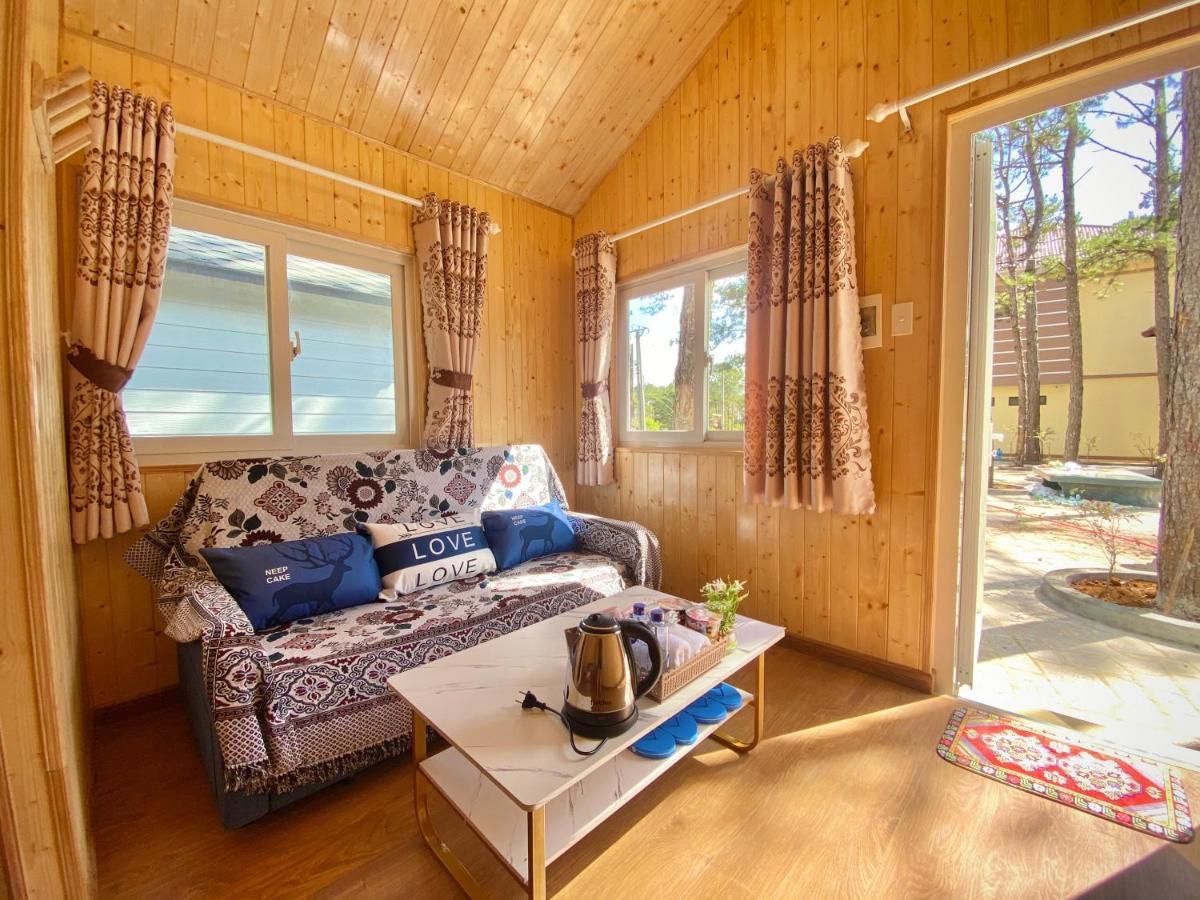 Henisi Homestay Mang Den Kon Von Kla Exterior foto